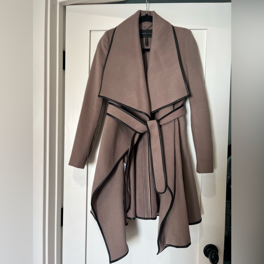 BCBG MaxAzria Cascade Waterfall Wrap Style Dress Coat Size XXS